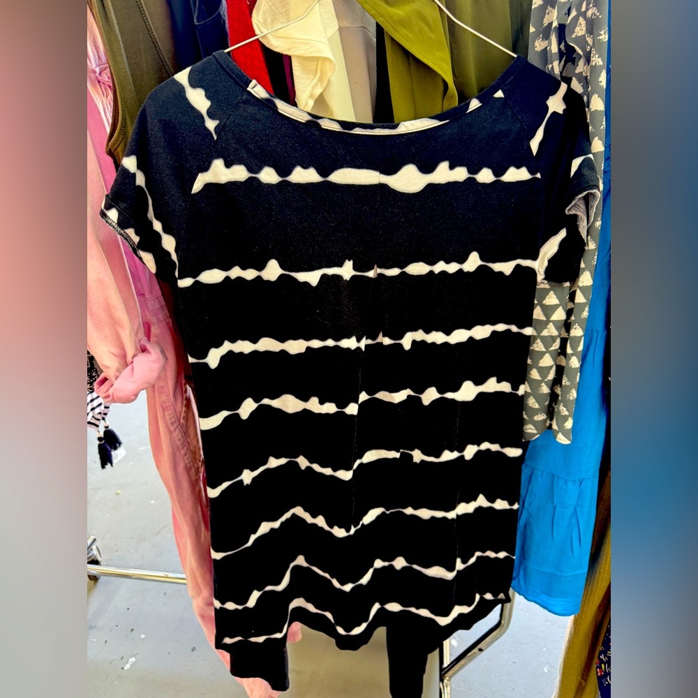 Black and White Tie-Dye T-Shirt Dress
